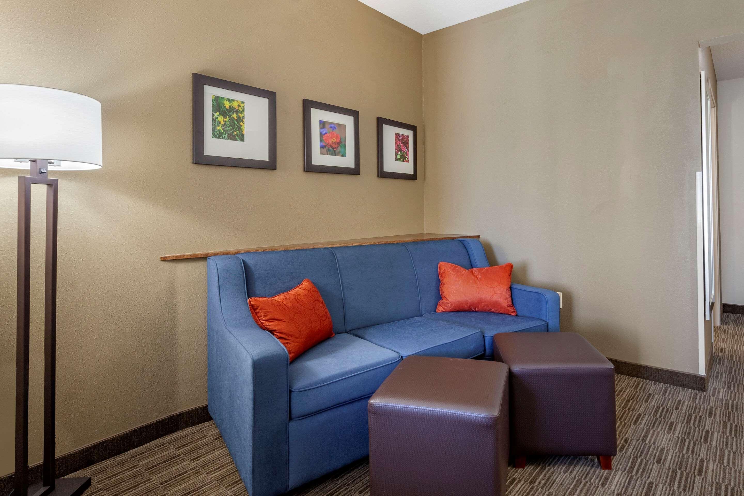 Comfort Suites Oshkosh Ngoại thất bức ảnh