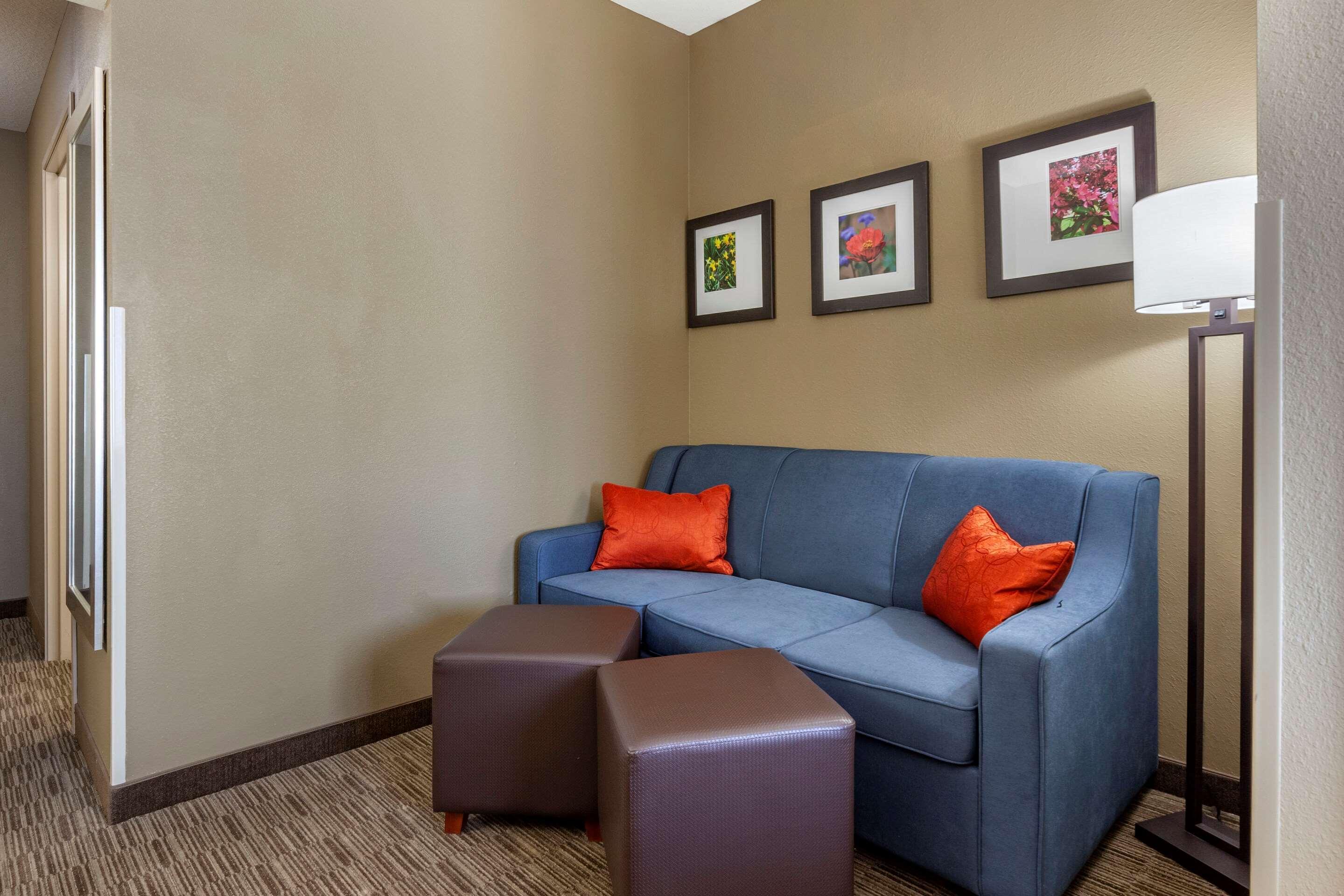 Comfort Suites Oshkosh Ngoại thất bức ảnh