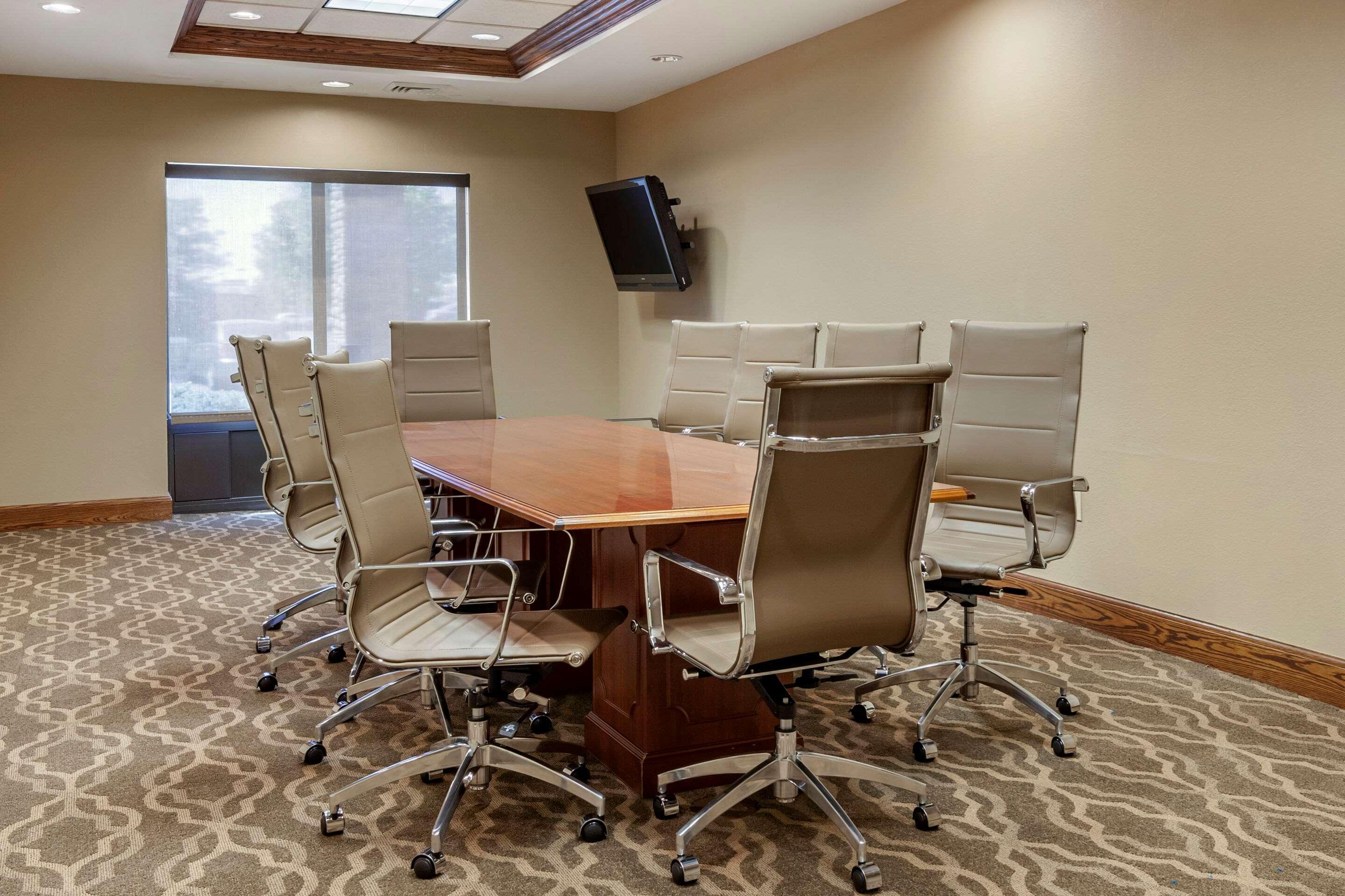 Comfort Suites Oshkosh Ngoại thất bức ảnh