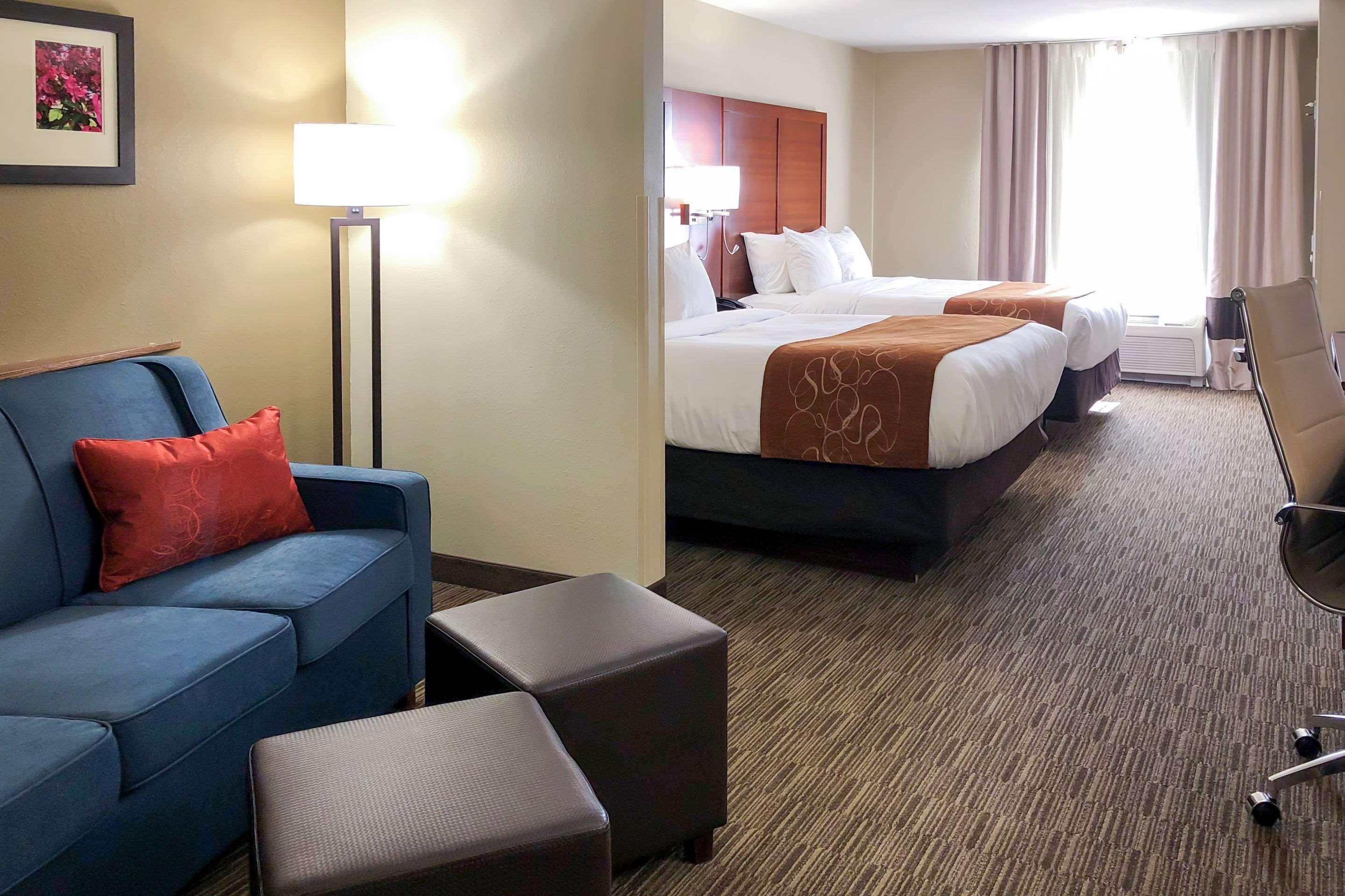 Comfort Suites Oshkosh Ngoại thất bức ảnh