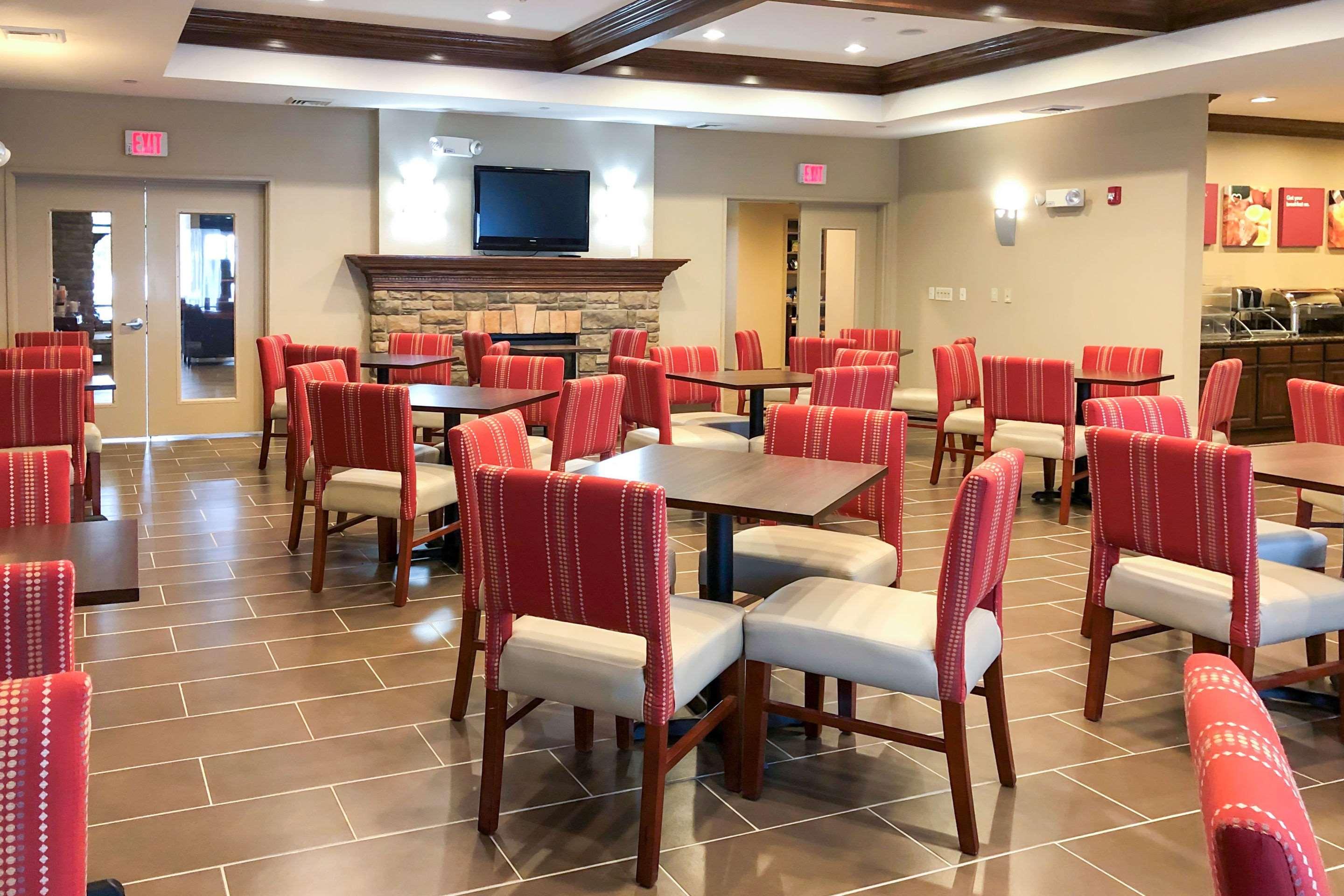 Comfort Suites Oshkosh Ngoại thất bức ảnh